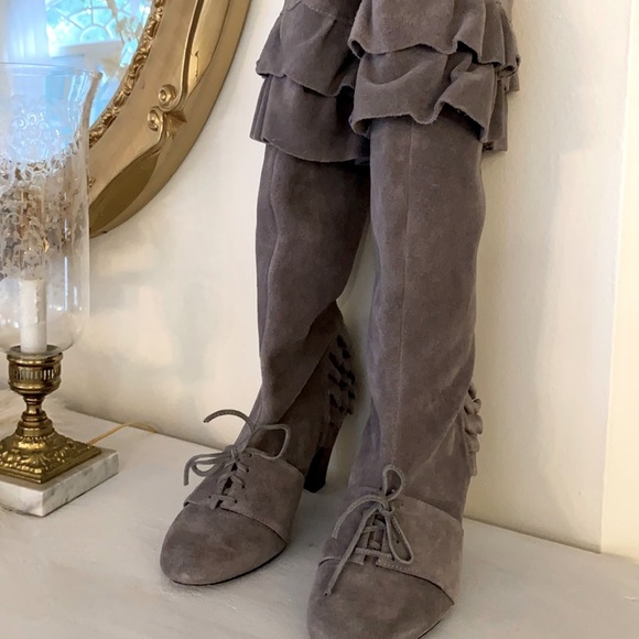 Due Farina Shoes - Anthropologie Due Farina Ruffle Suede Boots